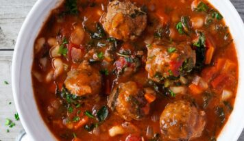 Minestrone leves oregánós húsgombóccal