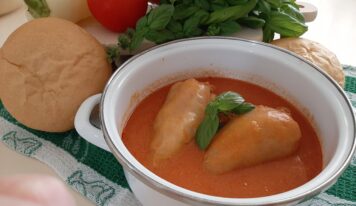 Tradicionális töltött paprika