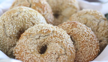 Szezámmagos bagel