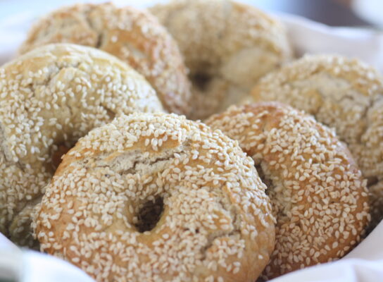 Szezámmagos bagel